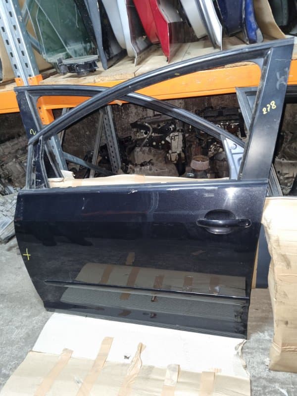 Дверь Volkswagen Golf Plus 5M1 2008 перед. лев. (б/у)