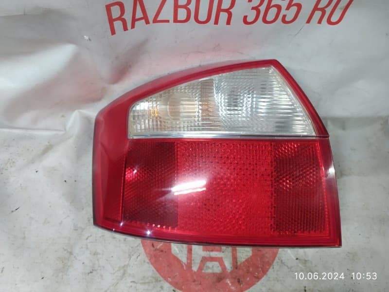 Фонарь Audi A4 8E2 AMB 2002 задн. лев. (б/у)