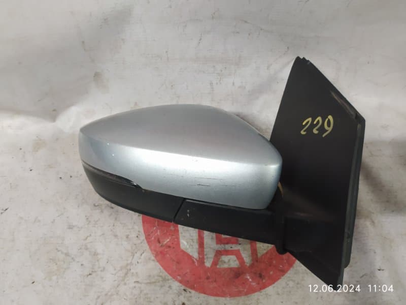 Зеркало Volkswagen Polo 6R1 CBZ 2011 перед. прав. (б/у)