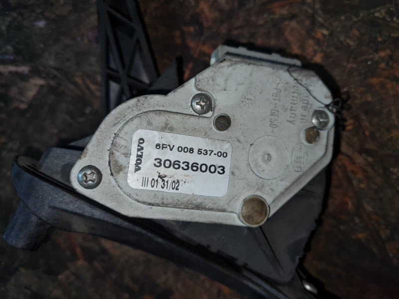 Педаль газа VOLVO S60 RS B5244S 2002 (б/у)