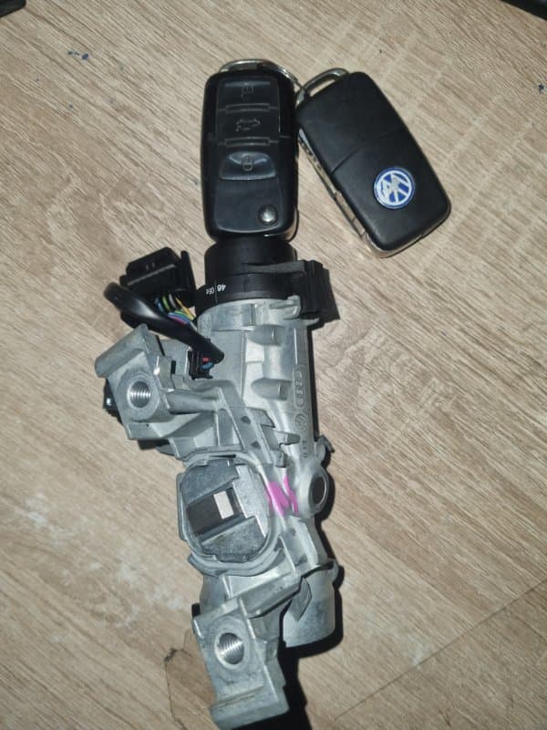 Замок зажигания Volkswagen Jetta 1K5 CAV 2008 (б/у)