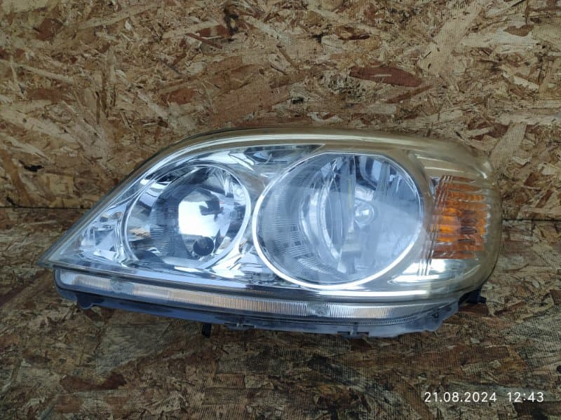 Фара галоген Ford Escape ZD L3 2008 перед. лев. (б/у)