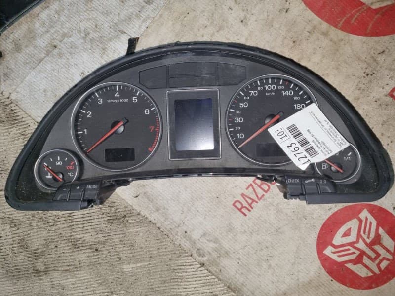 Щиток приборов Audi A4 8E5 AMB 2003 (б/у)