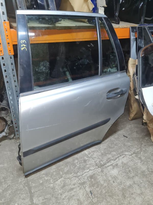 Дверь Volvo xc90 C B5254T2 2006 задн. лев. (б/у)