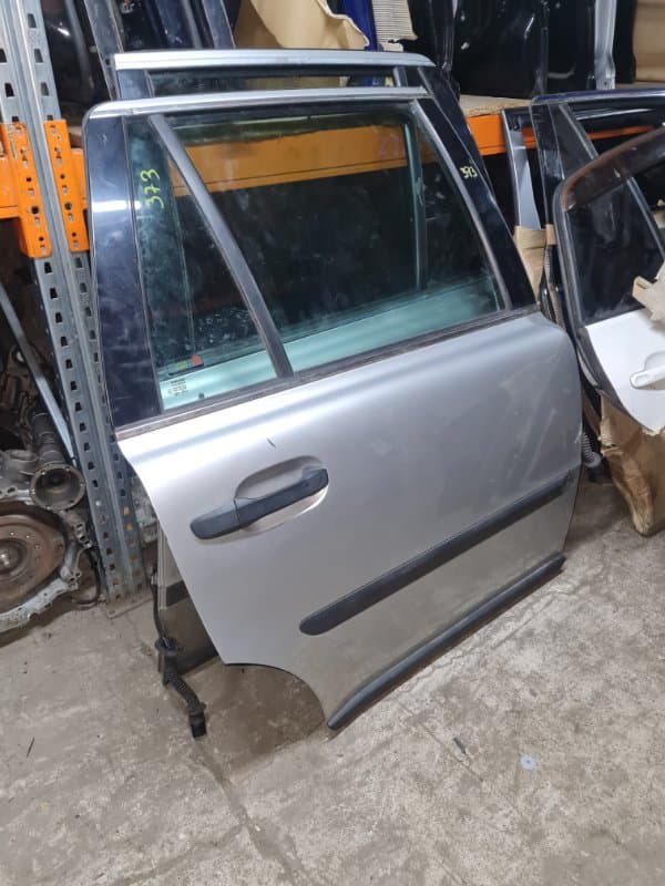 Дверь Volvo xc90 C B5254T2 2006 задн. прав. (б/у)