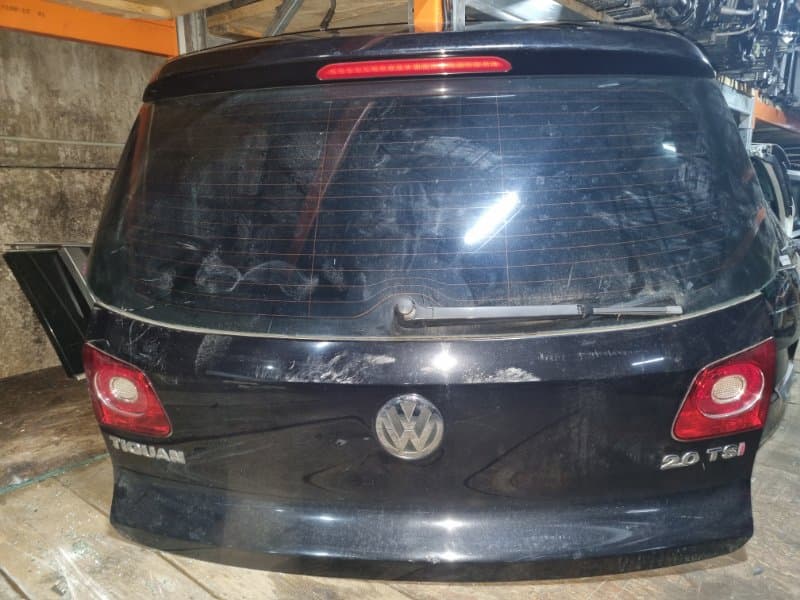 Крышка багажника Volkswagen Tiguan 5N1 CAW 2010 (б/у)