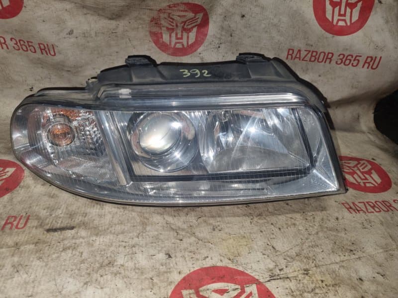 Фара галоген Audi A4 8D2 APT 1.8 2000 перед. прав. (б/у)