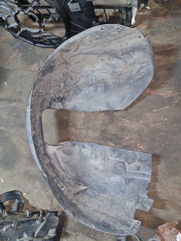 Подкрылок VOLVO S40 MS B5254T7 2008 перед. лев. (б/у)