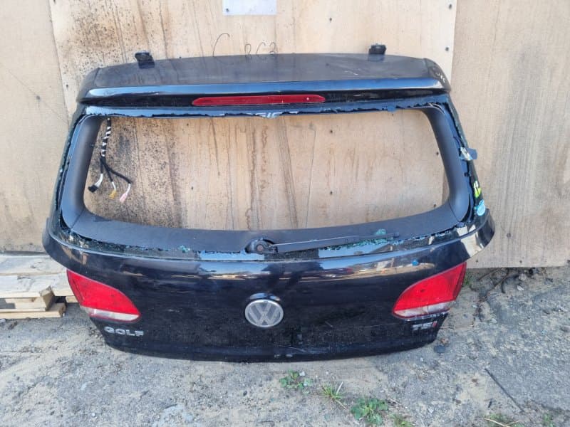 Крышка багажника Volkswagen Golf 5K1 CAX 2011 (б/у)
