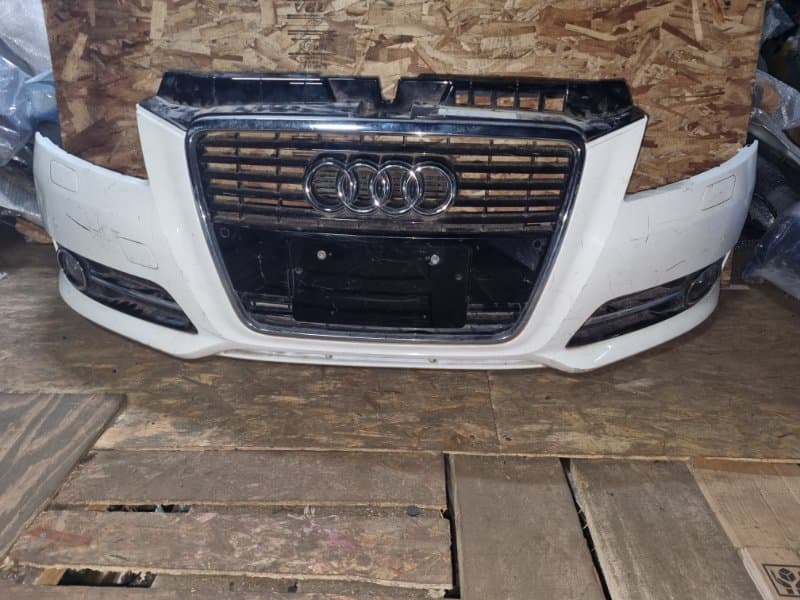 Бампер Audi A3 8PA CCZ 2009 перед. (б/у)