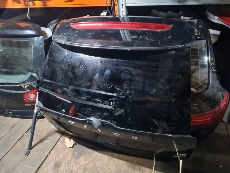 Крышка багажника VOLVO XC60 DZ B6304T2 2010 (б/у)