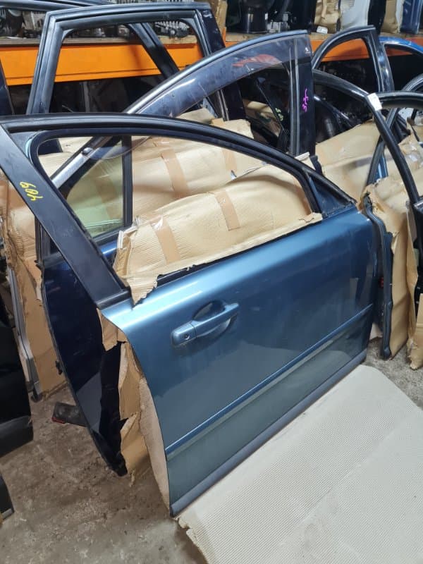 Дверь VOLVO S40 MS B5244S5 2007 перед. прав. (б/у)