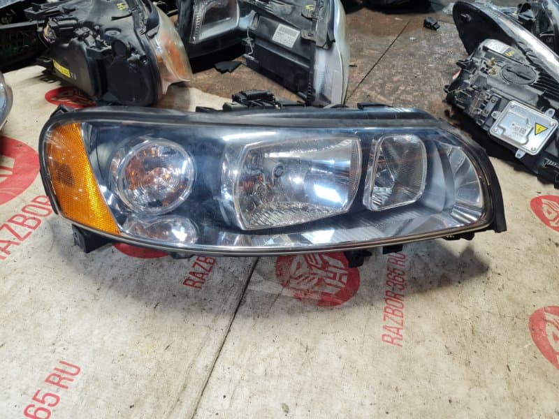 Фара галоген VOLVO S60 RS B5244S2 2005 прав. (б/у)