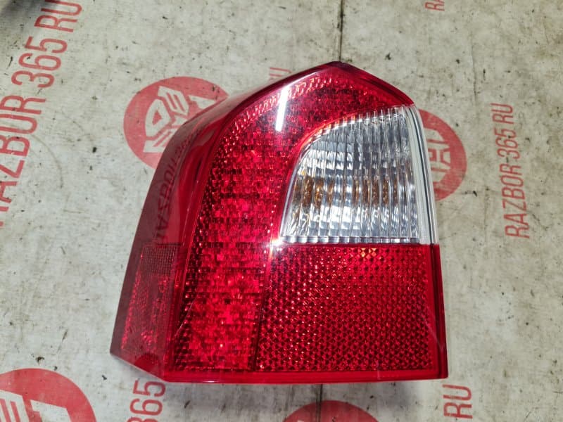 Фонарь с дефектом Volvo V70 BW B5254T6 2009 задн. лев. (б/у)