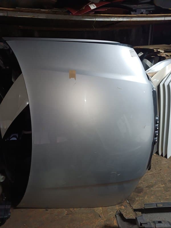 Капот Audi A4 8E5 AMB 2003 (б/у)
