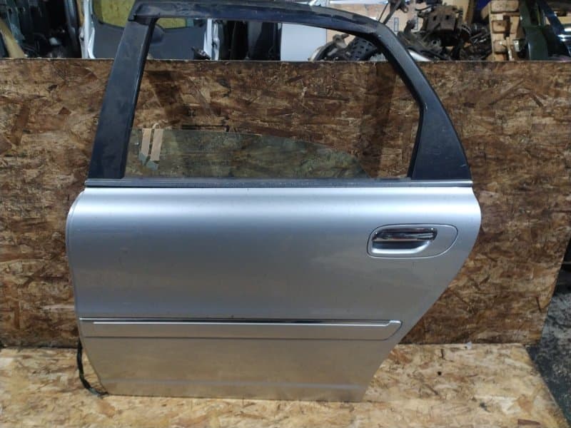 Дверь Volvo S80 TS B6294S2 2004 задн. лев. (б/у)