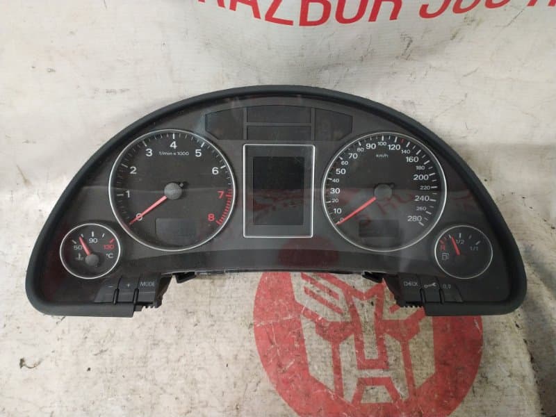 Щиток приборов Audi A4 8EC BGB 2006 (б/у)