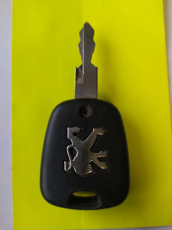 Ключ зажигания Peugeot 307 3H RFN 2004 (б/у)