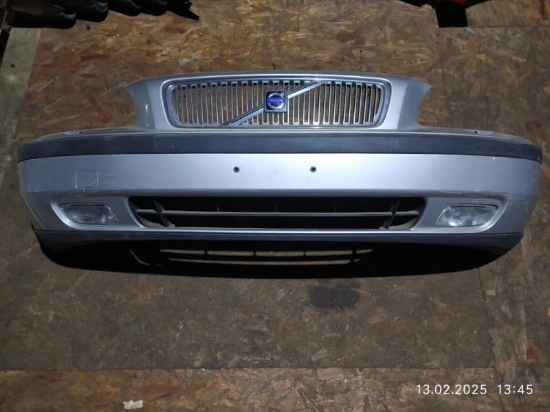 Бампер VOLVO V70 SW B5244S 2002 перед. (б/у)