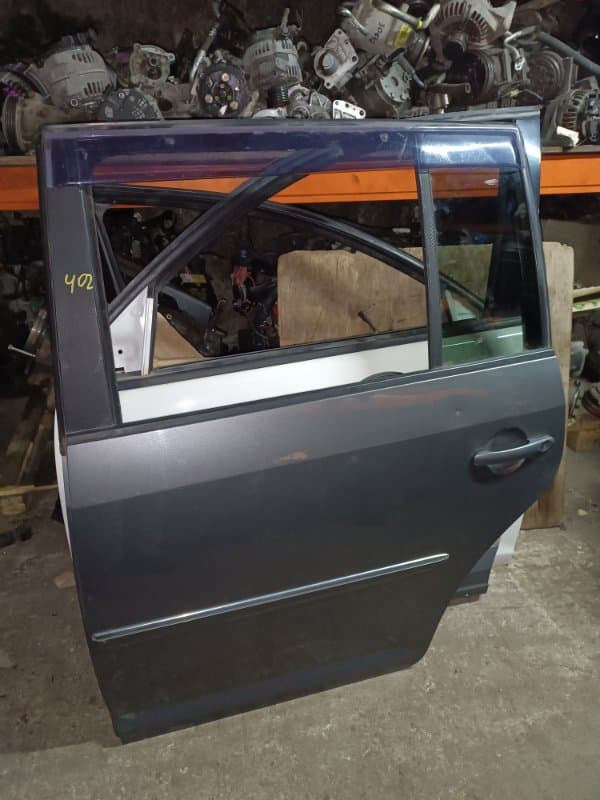 Дверь Volkswagen Touran 1T3 CAV 2011 задн. лев. (б/у)
