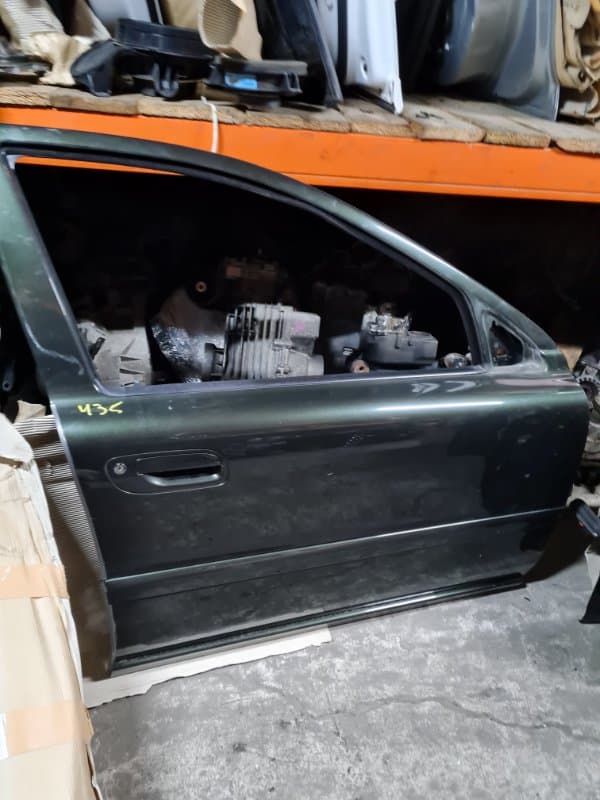 Дверь Volvo S60 RS B5254T2 2005 перед. прав. (б/у)