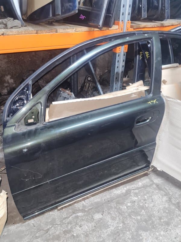 Дверь Volvo S60 RS B5254T2 2005 перед. лев. (б/у)