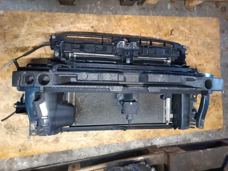 Панель передняя в сборе Volkswagen Golf 5G1 CJZ 2014 (б/у)