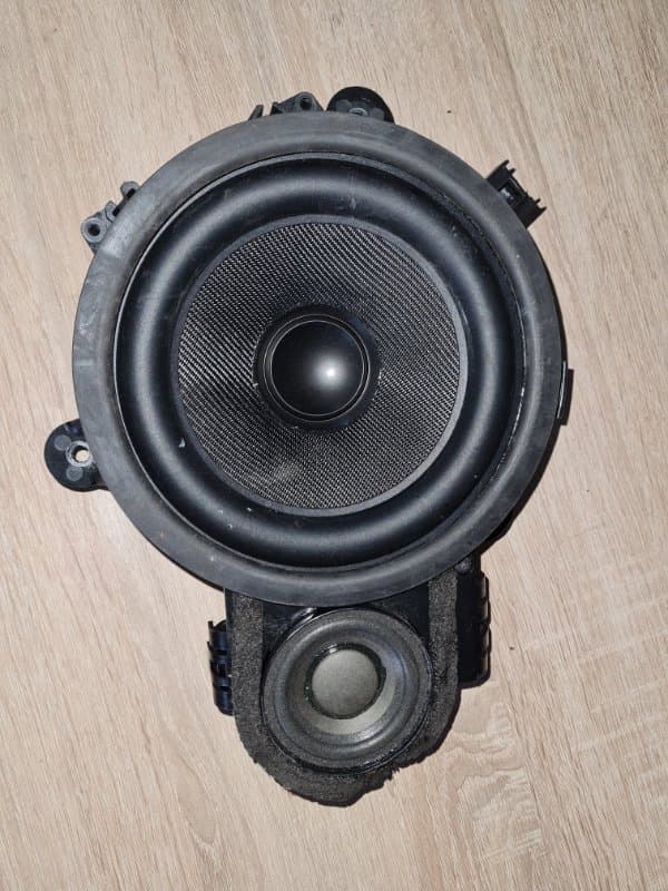 Динамик Premium Sound VOLVO S40 MS B5244S 2009 перед. лев. (б/у)