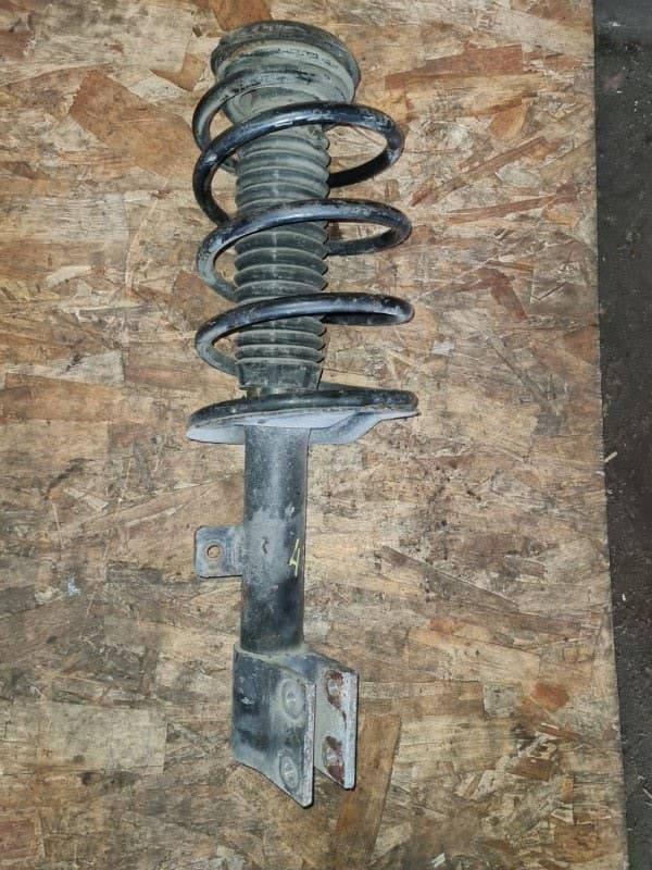 Стойка передняя в сборе Peugeot 307 3H RFN EW10J4 2004 прав. (б/у)