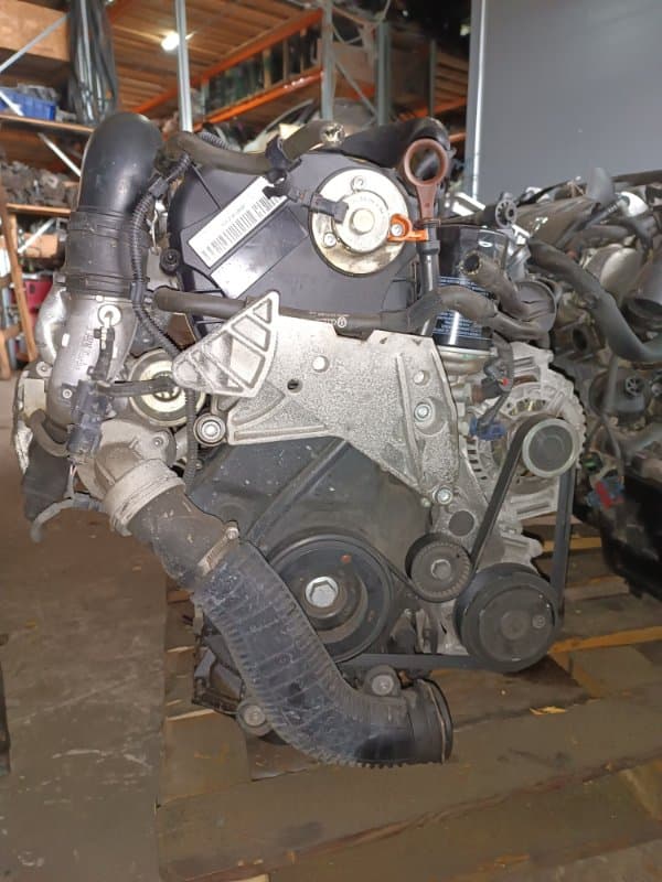 Двигатель CCZ Volkswagen Passat CC 358 CCZ 2010 (б/у)