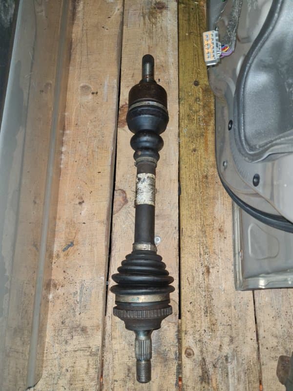 Привод Peugeot 206 3-DOOR RFN EW10J4 2002 перед. лев. (б/у)