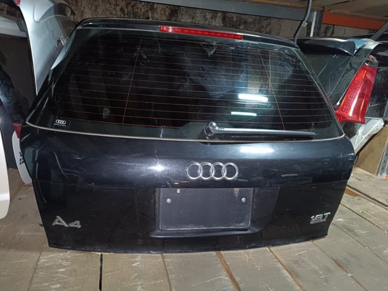 Крышка багажника Audi A4 8E5 AMB 2003 (б/у)