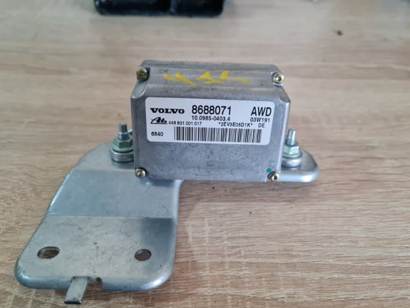 Датчик курсовой стабилизации Volvo V70 SW B5254T4 2003 (б/у)