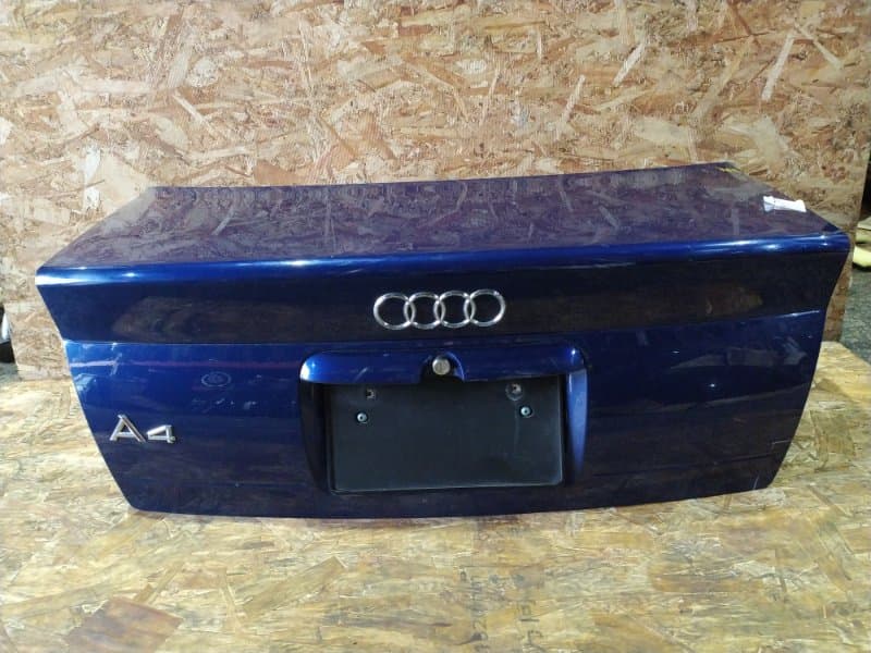 Крышка багажника Audi A4 8D2 APT 1.8 2000 (б/у)