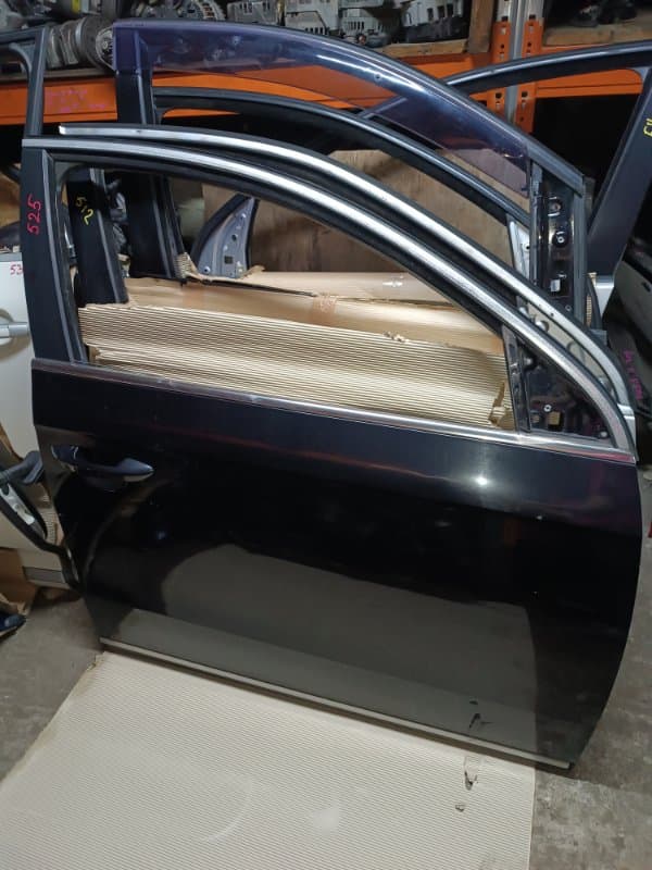 Дверь Volkswagen Passat 362 CAX 2013 перед. прав. (б/у)