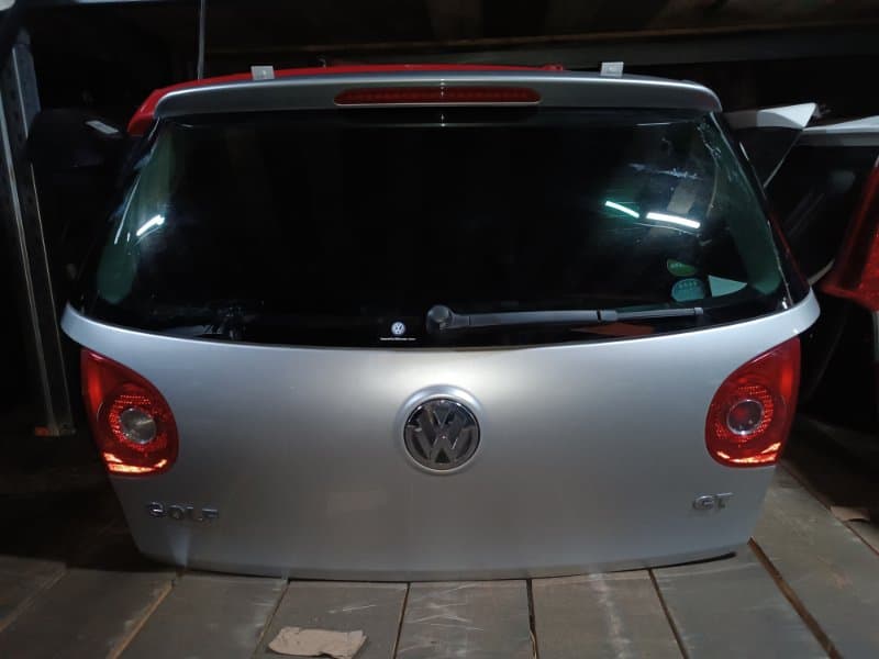 Крышка багажника Volkswagen Golf 1K1 BLG 2007 (б/у)