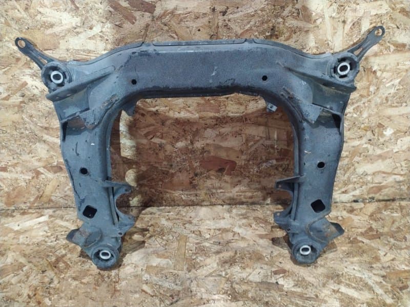 Подрамник Audi A4 8E5 AMB 2003 перед. (б/у)