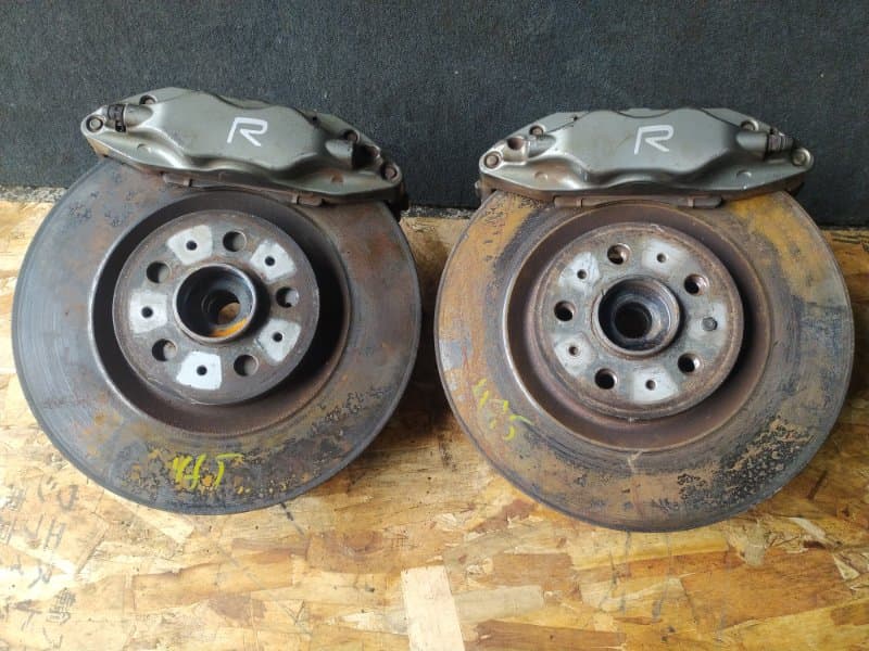 КОМПЛЕКТ СУППОРТОВ S60R V70R Volvo V70 SW B5254T4 2003 перед. (б/у)