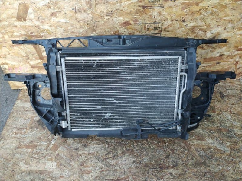 Панель передняя в сборе Audi A4 8E5 AMB 2003 (б/у)