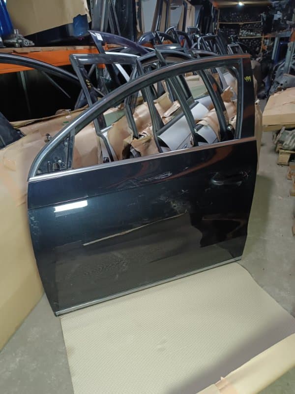 Дверь Volkswagen Passat 365 CAX 2011 перед. лев. (б/у)