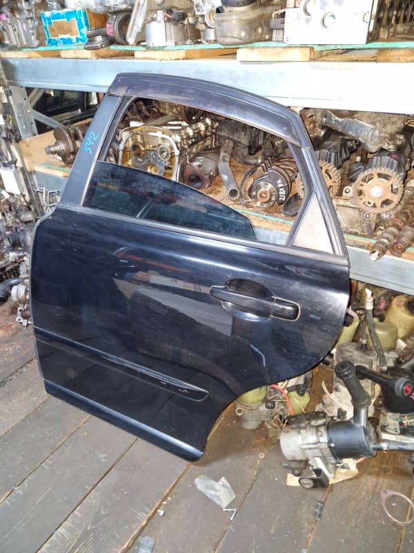 Дверь Volvo s40 MS B5244S4 2008 задн. лев. (б/у)
