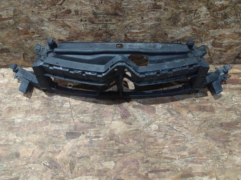 Кронштейн бампера Citroen DS4 NX 1.6T EP6CDTM 5F06 2013 перед. (б/у)