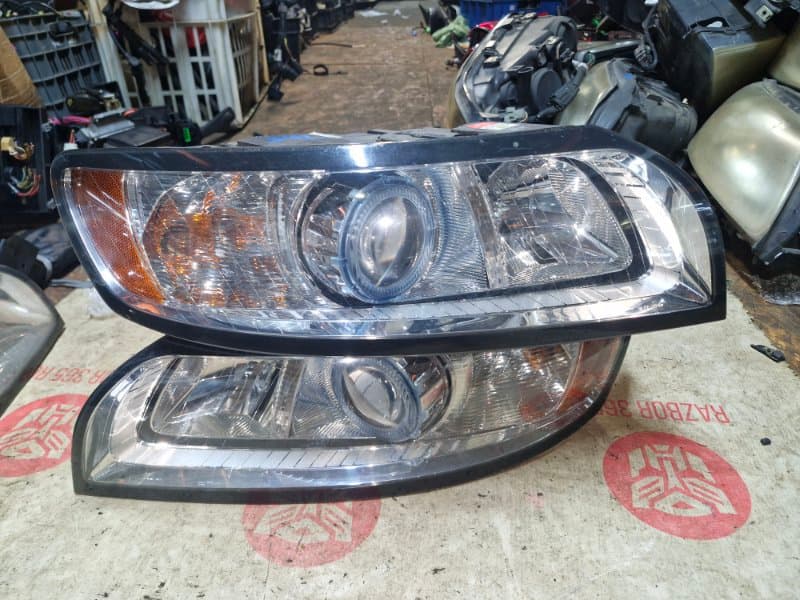 Комплект фар ксенон Volvo s40 MS B5244S4 2008 (б/у)
