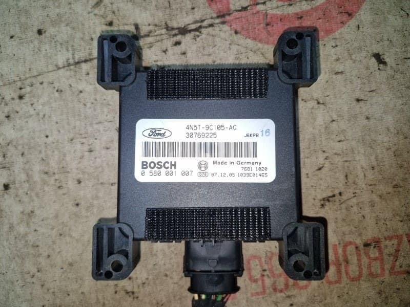 Блок управления бензонасосом Volvo XC90 C B5254T2 2005 (б/у)