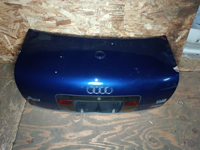 Крышка багажника Audi A6 4B2 APR 1999 (б/у)