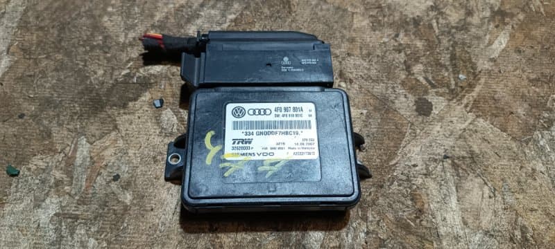 CD-чейнджер Audi A6 4F2 BDX 2008 (б/у)
