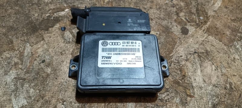 БЛОК УПРАВЛЕНИЯ РУЧНОГО ТОРМОЗА Audi S8 4E BSM 2007 (б/у)