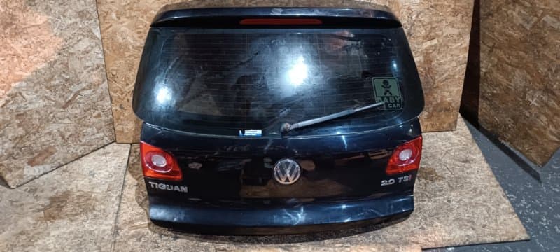 Крышка багажника Volkswagen Tiguan 5N1 CAW 2009 (б/у)
