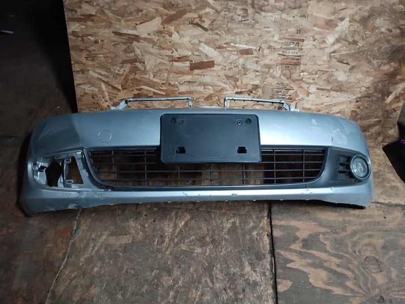 Бампер Volkswagen Golf 5K1 CBZ 2012 перед. (б/у)
