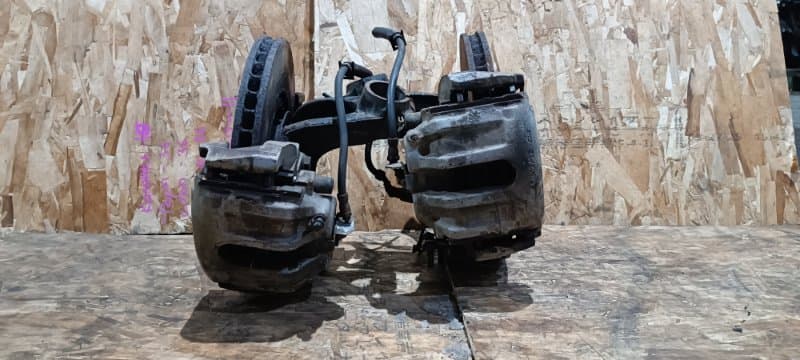 КОМПЛЕКТ СУППОРТОВ 334 MM Audi TT 8N3 BHE 2005 (б/у)